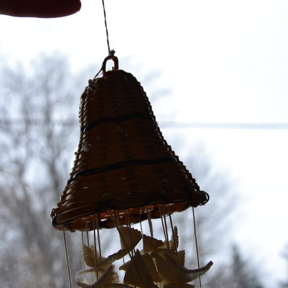 Vintage Wicker Seashell Wind Chime - Picture 4 of 8